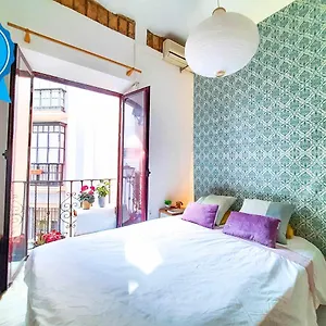  Apartamento Lovely Center - Sunny Balcony Alfalfa